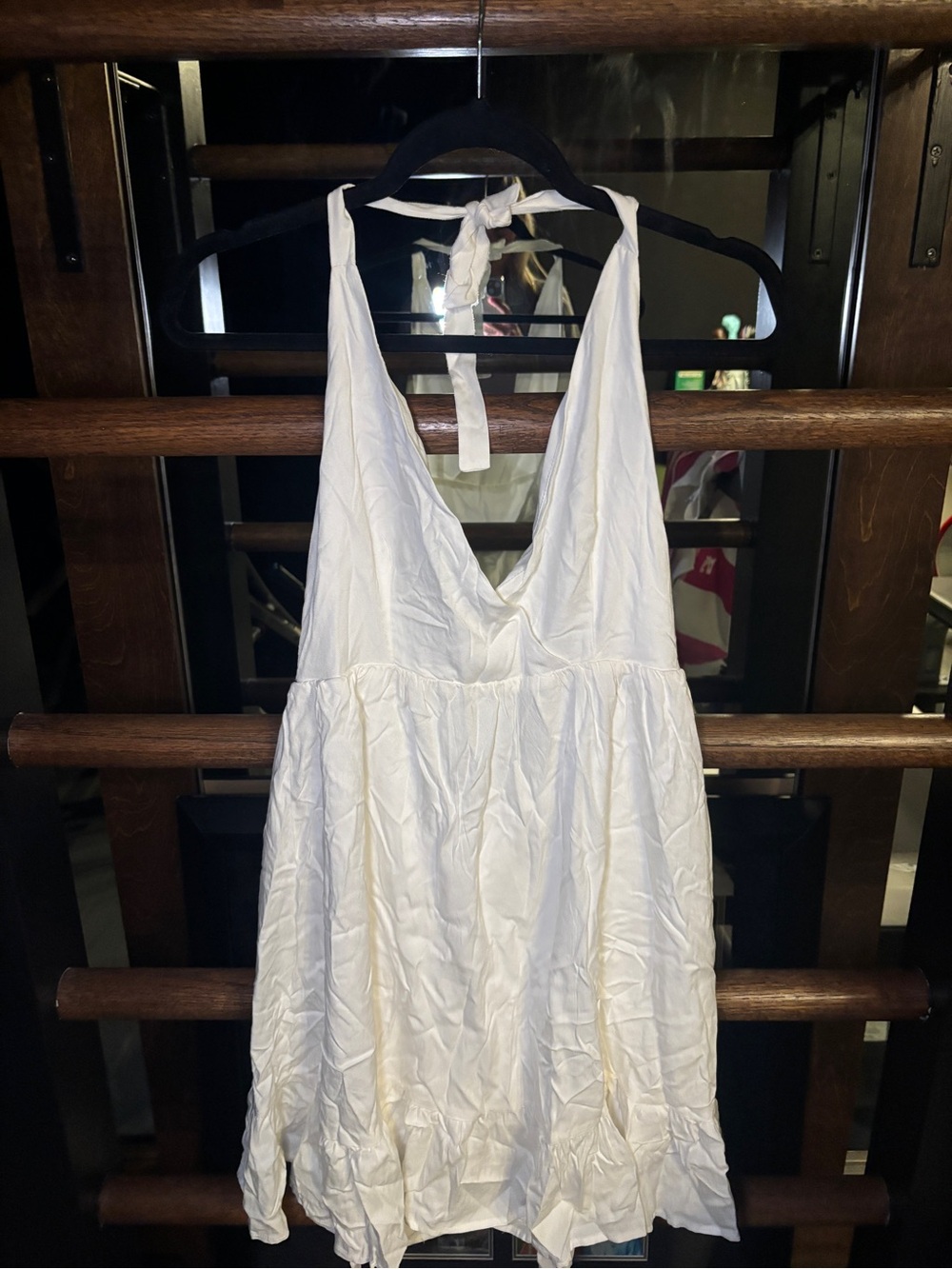 SHEIN White Halter V-Neck Summer Dress